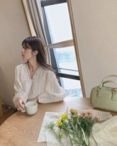 Race No Collar Blouse