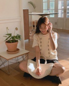 Flower Embroidery Knit Vest