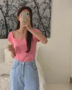 Punching Flower T-shirt