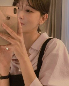 Poelli pearl earrings