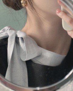 Powder bowknot Blouse