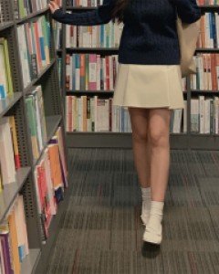 Pony Wrinkles Leather Skirt