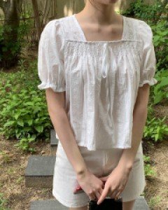 Juliet Punching Blouse