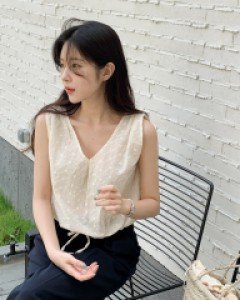 Eyelet Punching Blouse