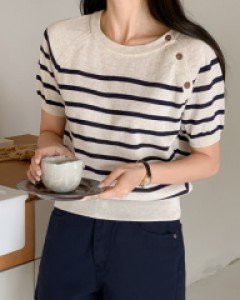 Coming Linen Button Knit