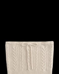 Cashmere Bowknot Tower