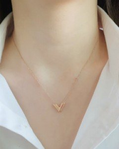 미니 브이 써지컬스틸 목걸이