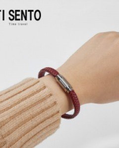 티센토 버건디 꼬임 여성가죽팔찌