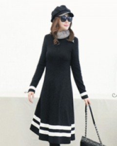 브리티시 블랙 스트라이프 배색 플레어 원피스