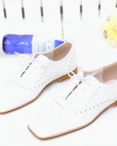 프렌치 화이트 펀칭 로퍼(225~250사이즈까지)