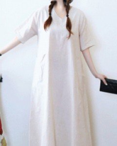 엘프 베이지 5부소매 V넥 루즈핏 A라인 린넨 원피스