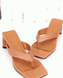 트렌디한 스퀘어 브라운 조리 슬라이드 슈즈(230~250사이즈까지)