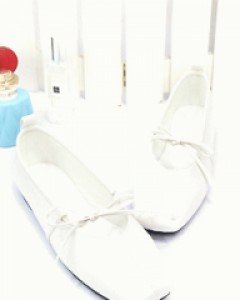 화이트 크림 요정 리본 플랫 슈즈(230~250사이즈까지)