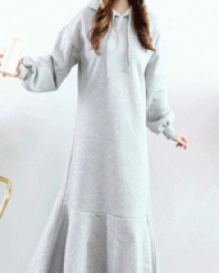 사랑스러운 그레이 루즈핏 프릴 후드 기모 롱 원피스