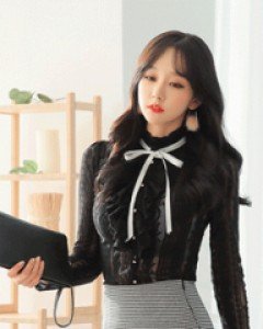 레이스 테잎 블라우스