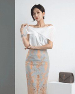 가쿠 펀칭레이스 스커트