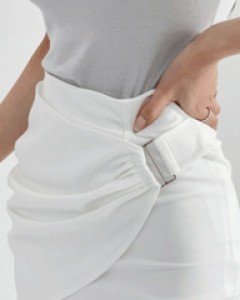 나리 버클랩 스커트