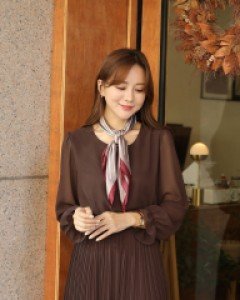 하첼로 스트라이프스카프