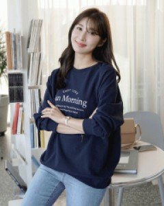 썬모닝 기모레터링맨투맨티