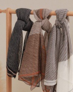 제인치 주름스카프