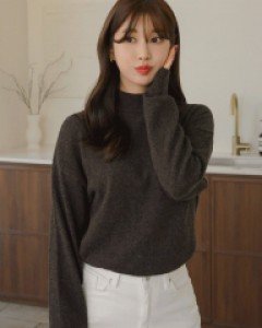 엘프라쿤 울반폴라니트