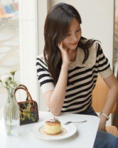 뮤앤카라 스트라이프니트[FREE,L사이즈]