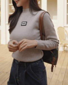 모패치밍크 비스코스반폴라니트