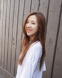 큐빅날개 티셔츠(17차리오더입고)