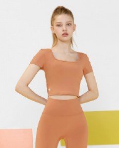 젤라 인텐션 스퀘어 크롭탑 마멀레이즈