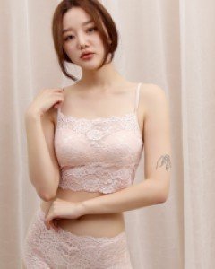 Bra}토피 레이스탑