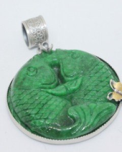잉어 비취팬던트