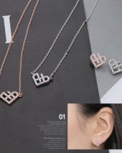 심플 유니크하트 큐빅 이어링 or 네크리스(40% ↓)