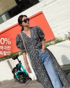 [재고한정40%할인/프리미엄퀄리티] 플라워나염 셔링 싸개버튼 롱 원피스
