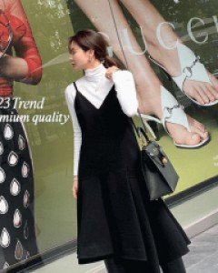 [니쁜스단독제작30%할인][프리미엄퀄리티]언발 비대칭 플리츠 울 원피스