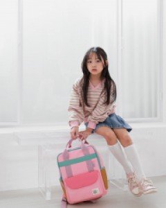 포포브이넥맨투맨