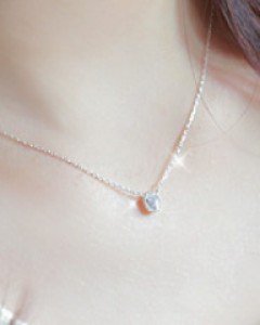 [그 겨울, 바람이 분다] [실버] 오영 큐빅 목걸이