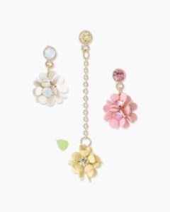 언발 에이프릴 플라워 귀걸이