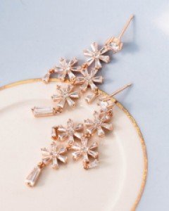 샹드리 플라워 귀걸이