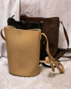 데일리 레더 크로스백