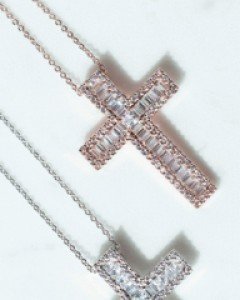 크리스탈 크로스 목걸이