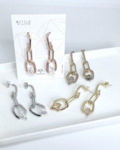 댕글 큐빅 귀걸이