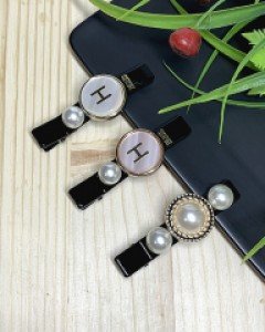 메종드 파리에 집게핀