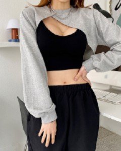 볼레로사선숏맨투맨