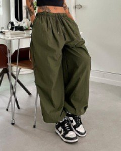 오버나일론조거팬츠