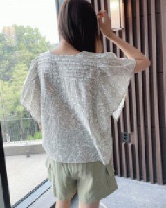 L23DM-MK3893/스벤 핀턱 나염 블라우스