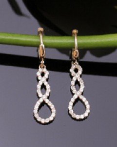 14K 18K 꽈배기 큐빅 귀걸이