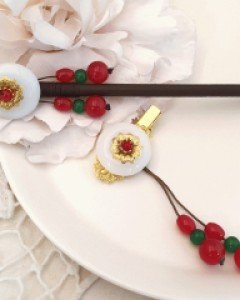 H-833 화이트 스톤 비녀 옆집게 / 뒤꽂이 / 머리꽂이