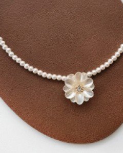 CN2195 자개꽃 데이지 진주 초커 목걸이