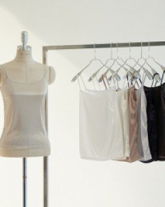 E1031 테븐 실키 베이직 슬리브리스