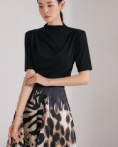 E2957 클렌 반하이넥 드레이프 하프 탑